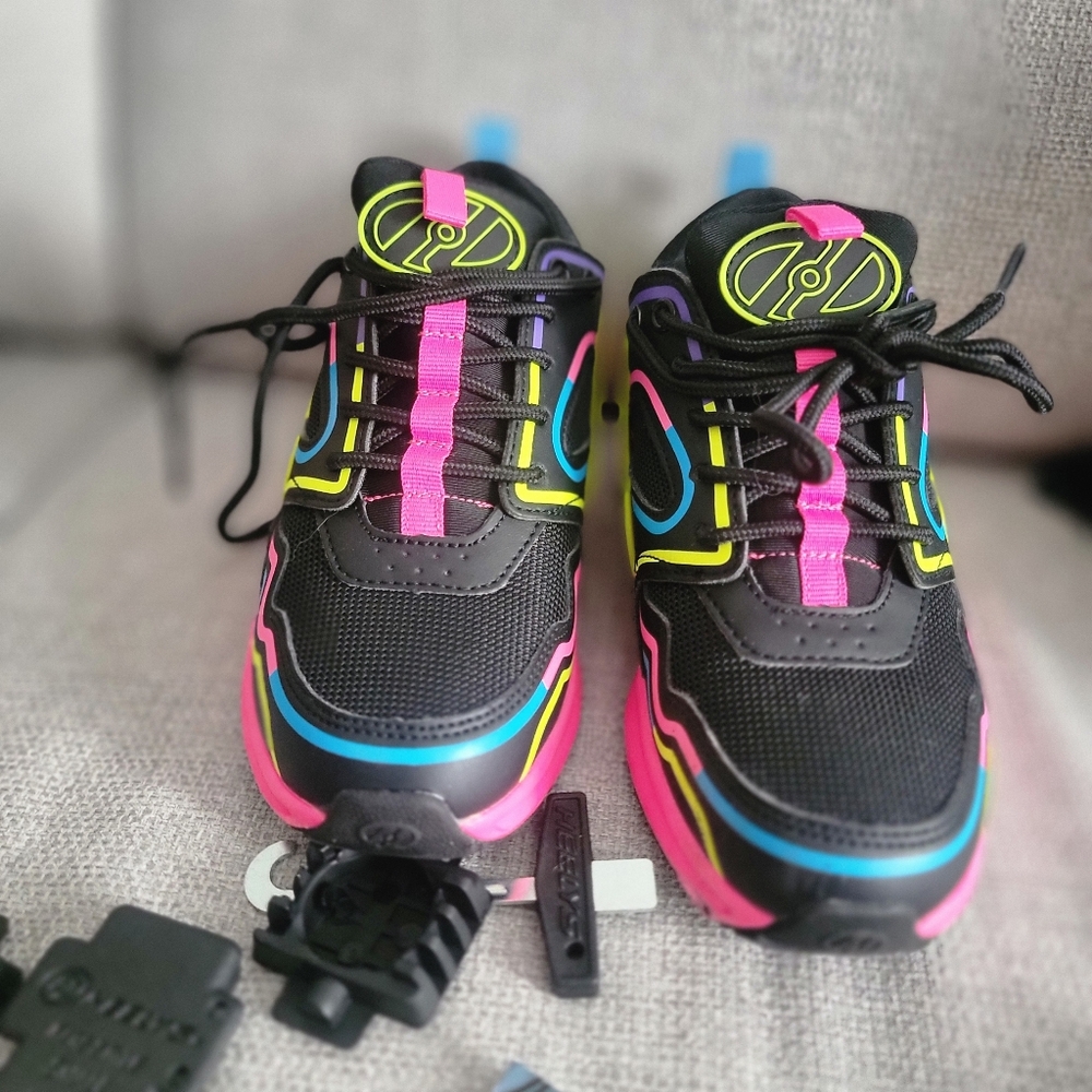 Heelys Kids' Neon Black Sneakers - Picture 3 of 6